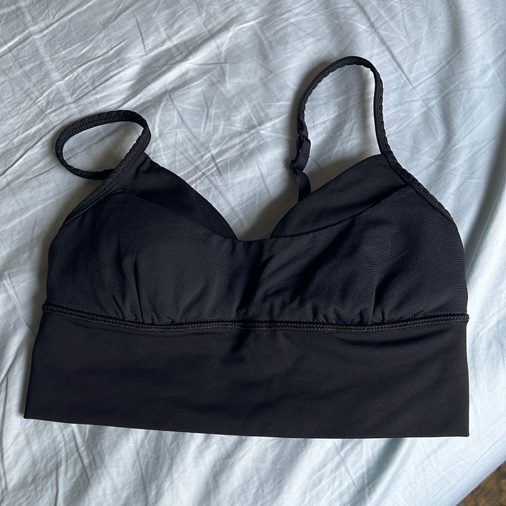 Lululemon black top
